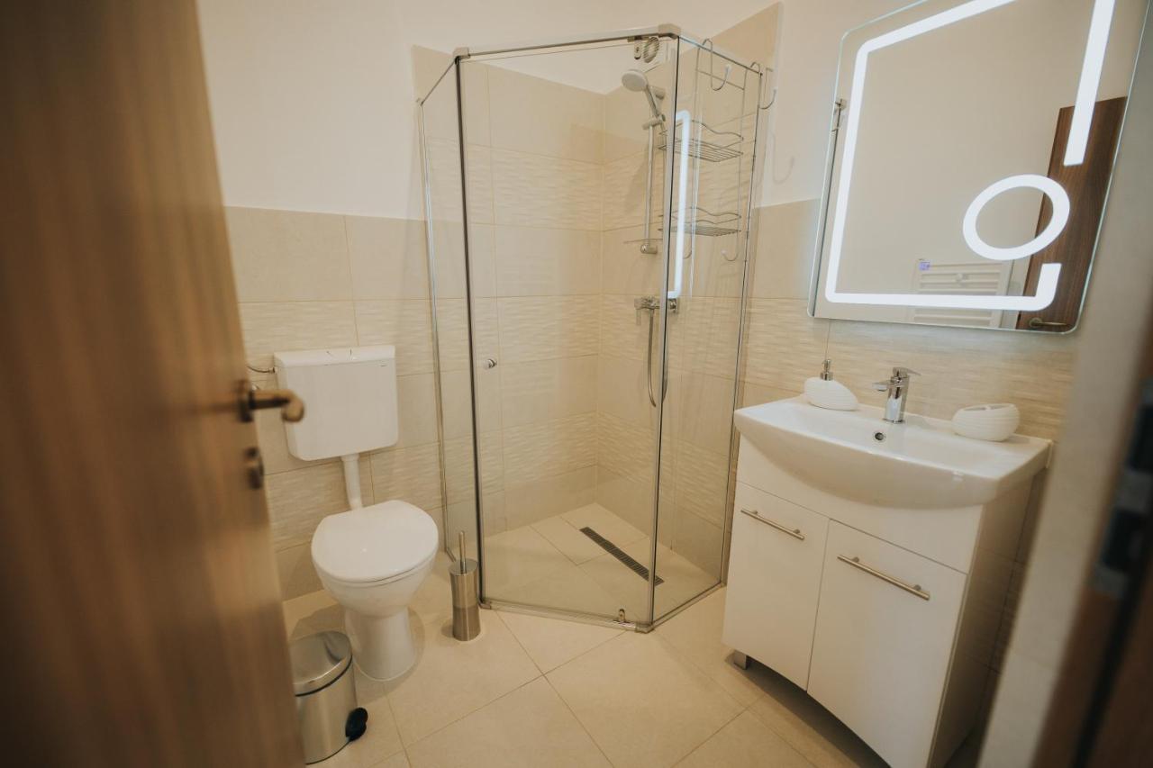 Gavri'S Classic Apartment Sibiu Luaran gambar